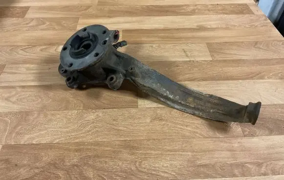Porsche Cayenne (9PA) Front wheel hub 7L0407258A