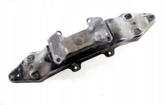 Subaru Impreza III Gearbox mounting bracket
