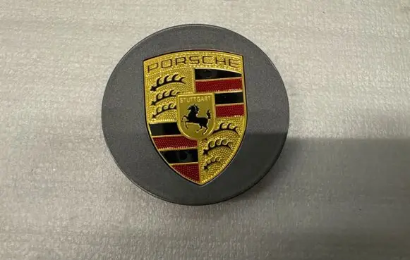 Porsche Cayenne (9Y0 9Y3) Wheel nut cap/cover 8P1601147A 8P1601147