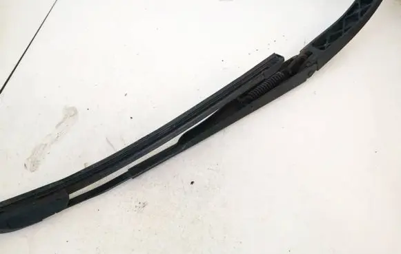 Honda Accord Front wiper blade arm