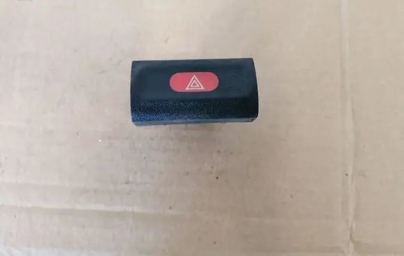 Opel Vectra B Hazard light switch 90561384