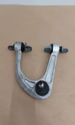 McLaren MP4 12c Front upper control arm/wishbone 11B0044CP 11B0367CP 11B0722CP01