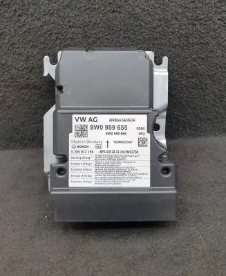 Audi A4 S4 B9 Airbag control unit/module 8W0959655