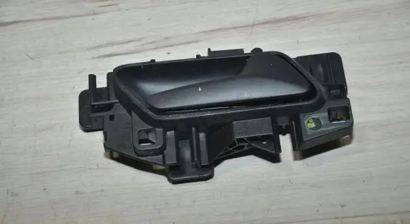 Peugeot Partner III Front door interior handle