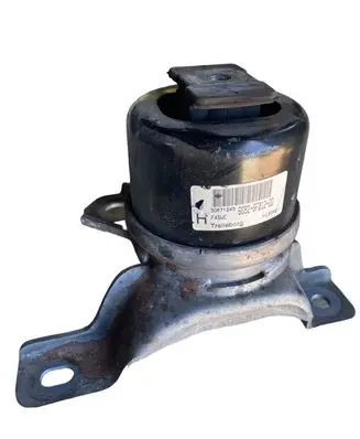 Volvo XC60 Engine mount bracket 30671245 AG926F012DD