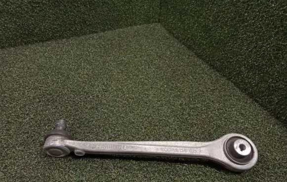 Porsche Cayenne (9Y0 9Y3) Front control arm 4M0407505B 4M0407505