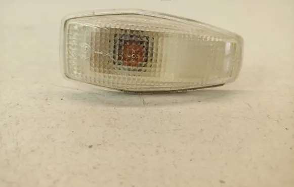 Hyundai Tucson JM Front fender indicator light
