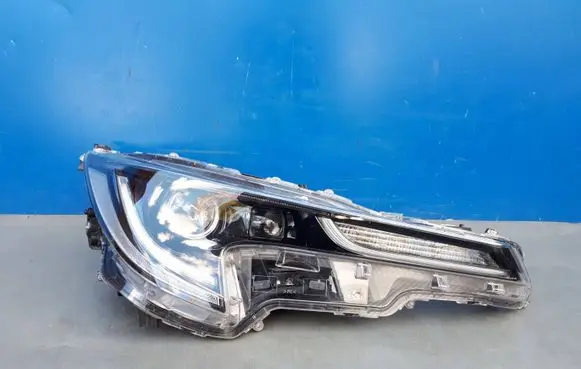 Toyota Corolla E210 E21 Headlight/headlamp 8111002S80