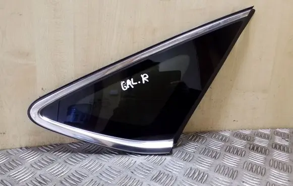 Hyundai i40 Rear side window 878203Z300