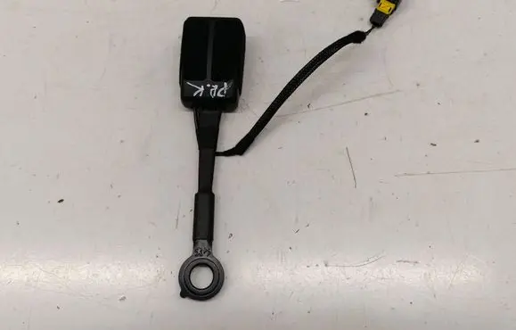 Opel Corsa F Front seatbelt buckle