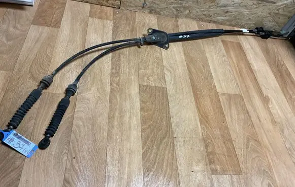 Volvo S40, V40 Gear shift cable linkage 30611697 30611665 0070863