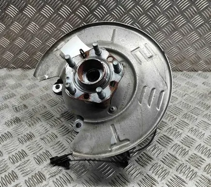 Tesla Model Y Rear wheel hub 104412300B 104466500C