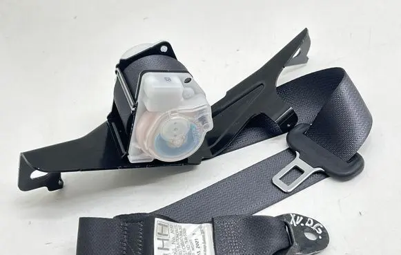 Subaru XV II Rear seatbelt 209302 TKAH0S325 20211
