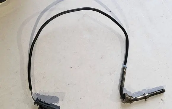 Volvo XC40 Exhaust gas temperature sensor 31480180