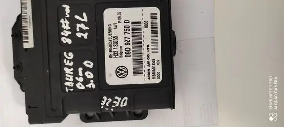 Volkswagen Touareg I Gearbox control unit/module 09D927750D