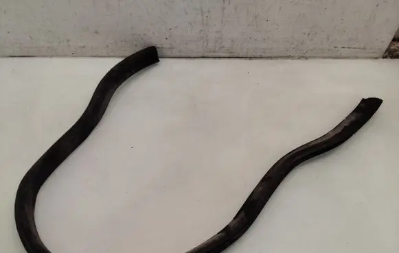 Engine compartment rubber