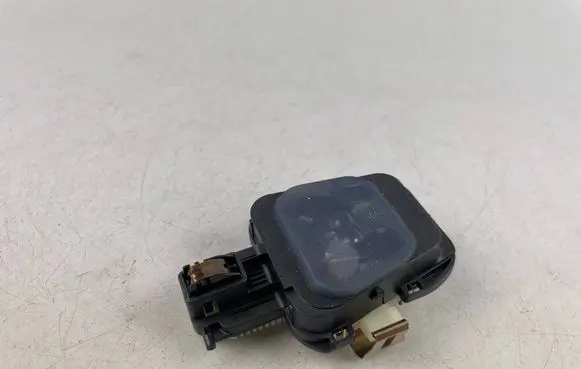 Mercedes-Benz E W213 Rain sensor A2139002724