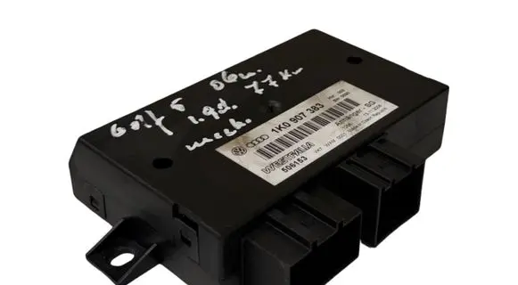 Volkswagen Golf V Tow bar trailer control unit/module 1K0907383 506153