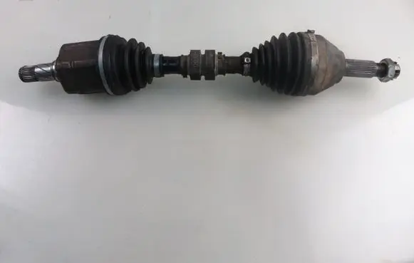 Nissan Qashqai Front driveshaft 