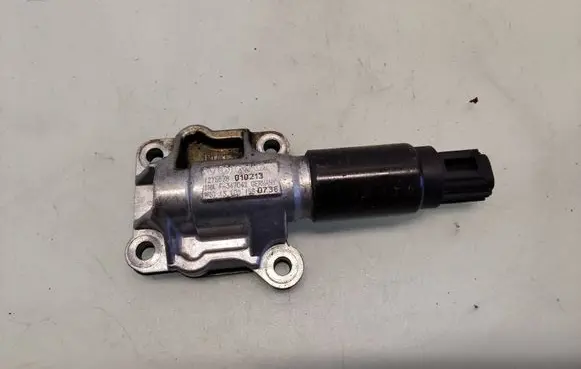 Volvo S60 Camshaft vanos timing valve 1275578 131001580736 010213