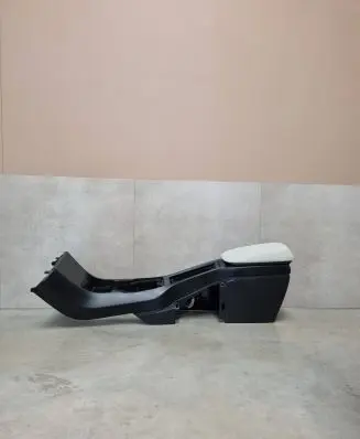 Volvo V40 Armrest 01302307