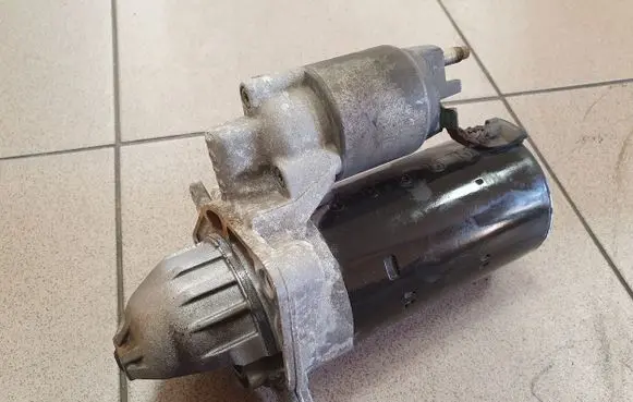 Jeep Grand Cherokee Starter motor 68080460AA