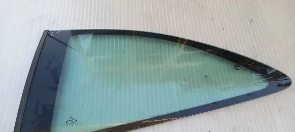 Citroen Xsara Picasso Rear side window