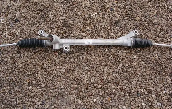 Ford Courier Steering rack EY16-3200-CC