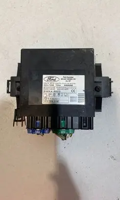 Ford Focus Comfort/convenience module 98AG15K600DE 5WK47230E