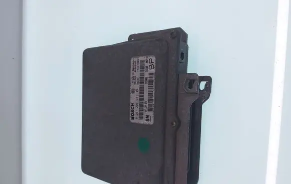 Opel Sintra Engine control unit/module 0261204971