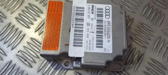 Audi A3 S3 8P Airbag control unit/module 8P0959655H 0285001857