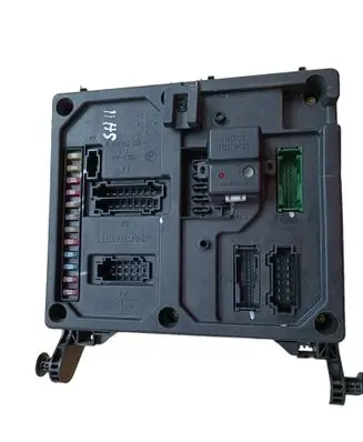 Volkswagen Sharan Fuse box set S110730200