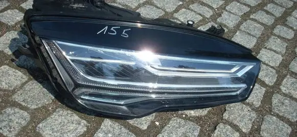 Audi A7 S7 4G Headlight/headlamp 4G8941036