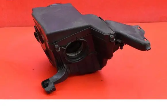 Volvo V40 Air filter box AV619600BF