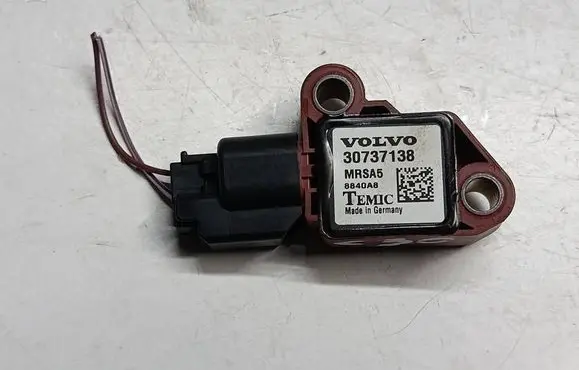Volvo C30 Airbag deployment crash/impact sensor 30737138 MRSA5 8840A8