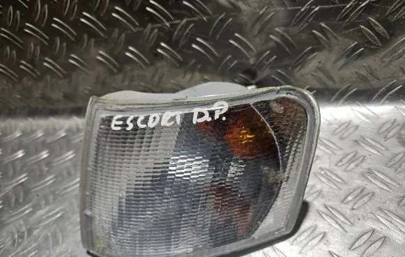 Ford Escort Front indicator light 185088B
