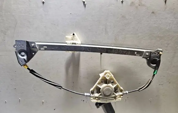 Peugeot 406 Rear door window regulator with motor 9630961780 0130821778