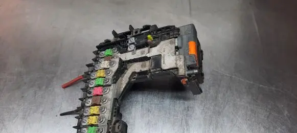Citroen C4 II Fuse box set