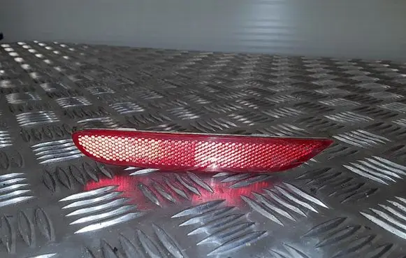 Nissan Qashqai Rear tail light reflector 25023005
