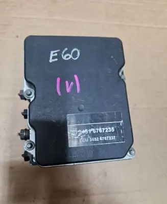 BMW 5 E60 E61 ABS Pump 6767235 0265950315
