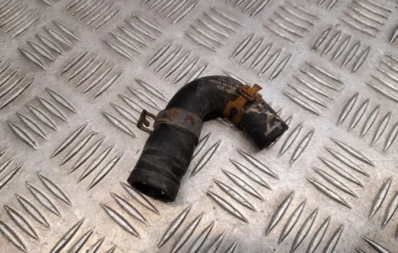 Audi A4 S4 B9 Engine coolant pipe/hose 5Q0121096