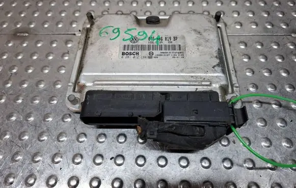 Volkswagen Polo IV 9N3 Engine control unit/module S27705983 045906019BP 0281012194