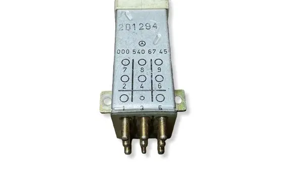 Mercedes-Benz E W124 Other relay 0005406745