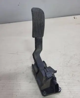 Mercedes-Benz Sprinter W901 W902 W903 W904 Accelerator throttle pedal A9013000504 0281002337 583100330
