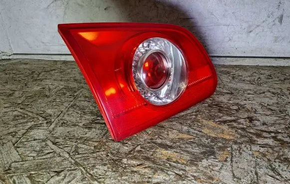 Volkswagen PASSAT B6 Tailgate rear/tail lights 27449002 272001