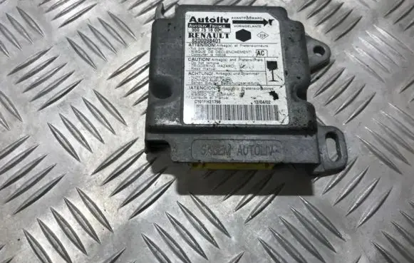 Renault Kangoo I Airbag control unit/module 8200098401 550751800