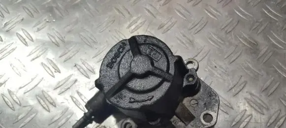 Peugeot 406 Vacuum pump d143 d143-150109k