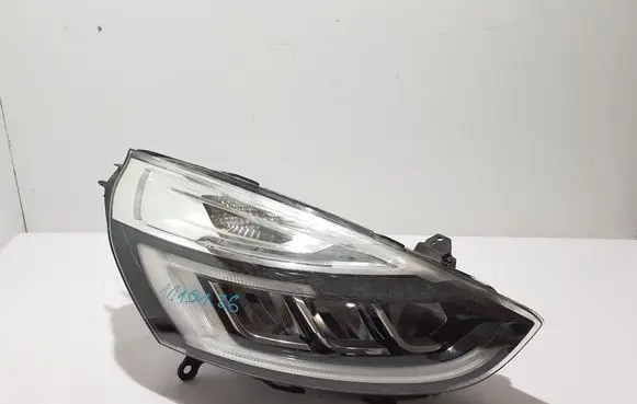 Renault Clio IV Headlight/headlamp 260100274R