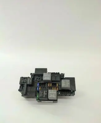 Mercedes-Benz C W205 Fuse box set A2229063805 A0009822923