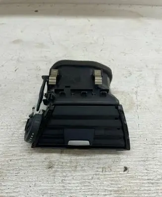 BMW 3 GT F34 Dash center air vent grill 9231995 508838